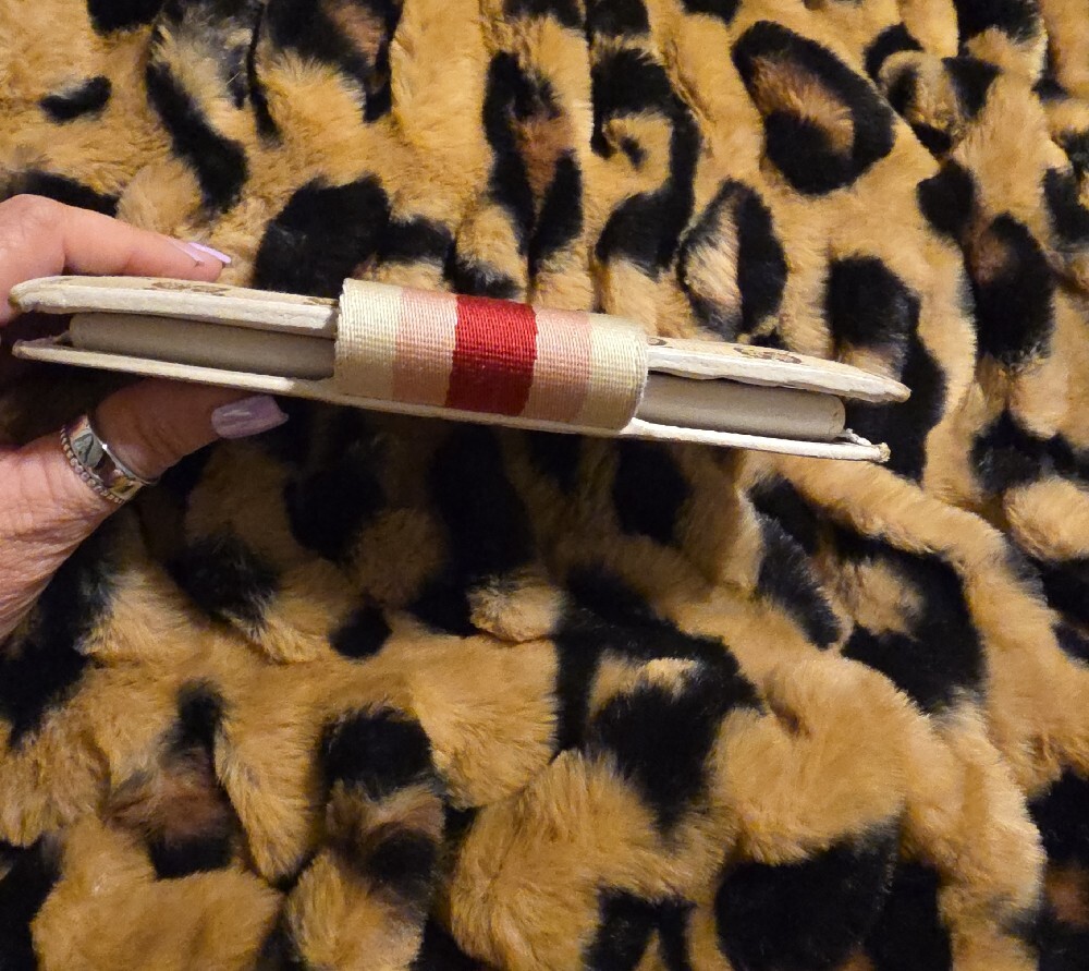Gucci Beige GG Canvas Wallet with Red and White Center Stripe - Picture 8 of 10